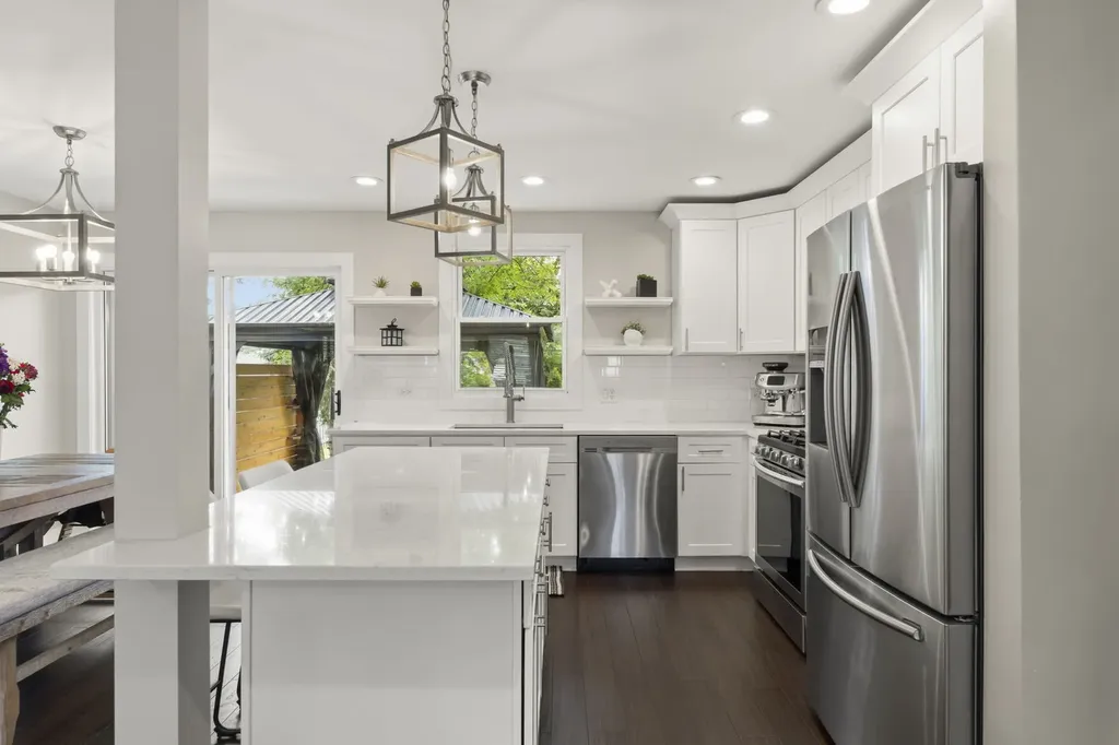 6029 Grand Avenue Downers Grove IL 60516