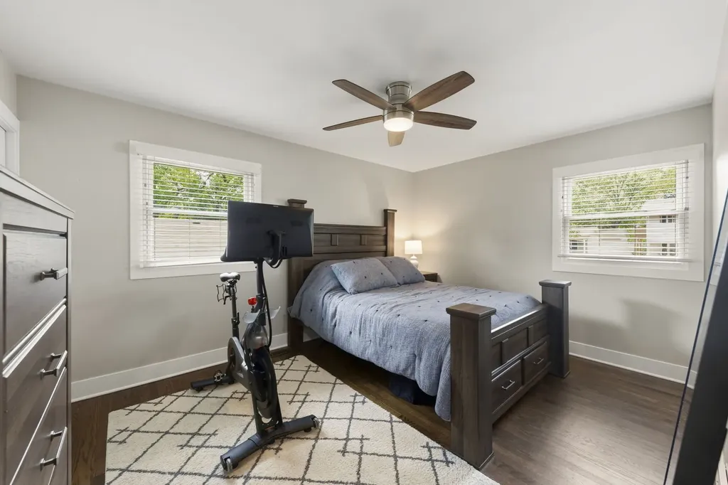 6029 Grand Avenue Downers Grove IL 60516