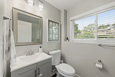 6029 Grand Avenue Downers Grove IL 60516