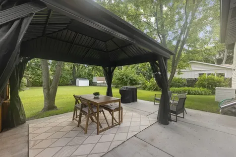 6029 Grand Avenue Downers Grove IL 60516