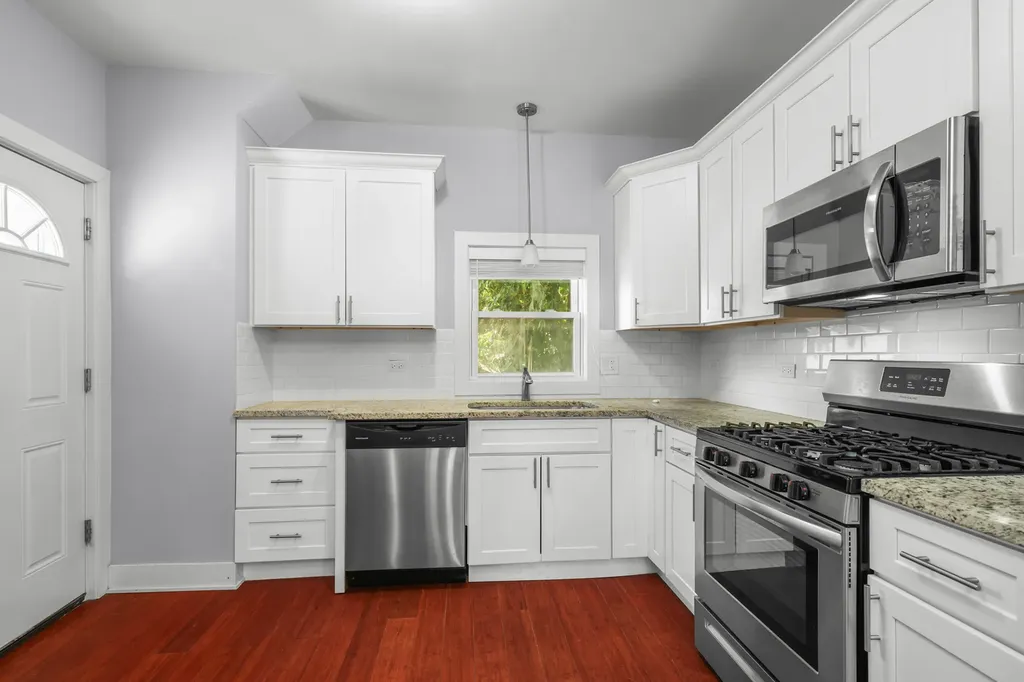 7351 West Barry Avenue Chicago IL 60707