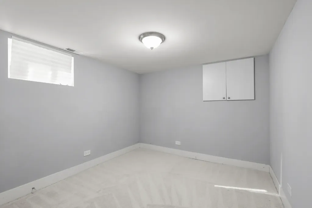 7351 West Barry Avenue Chicago IL 60707