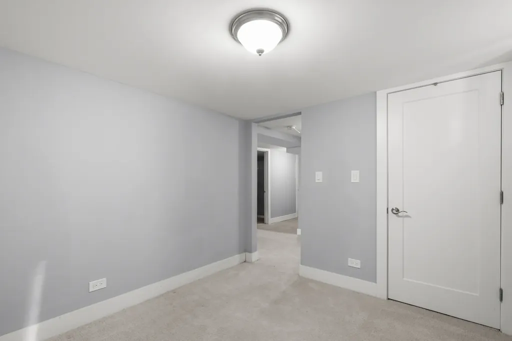 7351 West Barry Avenue Chicago IL 60707