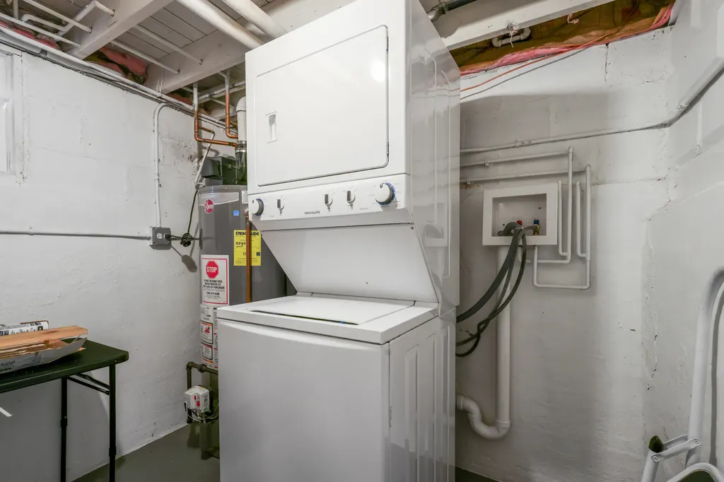 7351 West Barry Avenue Chicago IL 60707