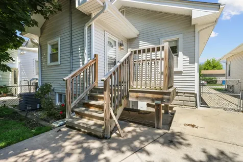 7351 West Barry Avenue Chicago IL 60707