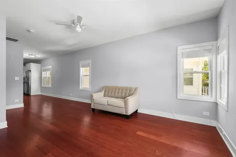 7351 West Barry Avenue Chicago IL 60707