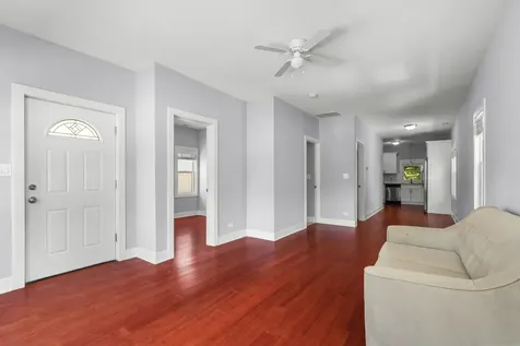 7351 West Barry Avenue Chicago IL 60707