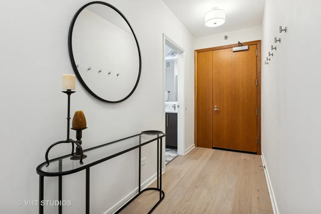 501 North Clinton Street Chicago IL 60654