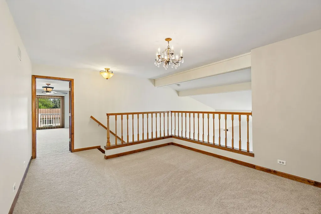 1133 North Thatcher Lane Addison IL 60101