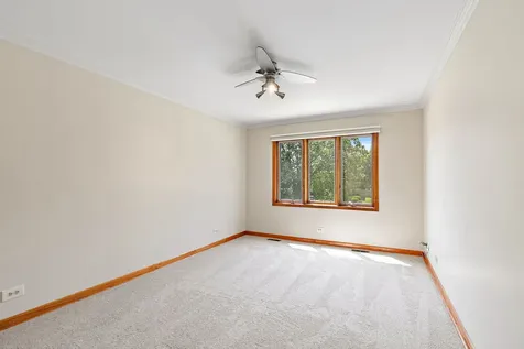 1133 North Thatcher Lane Addison IL 60101
