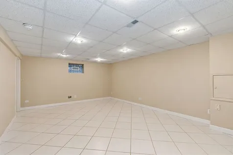 1133 North Thatcher Lane Addison IL 60101