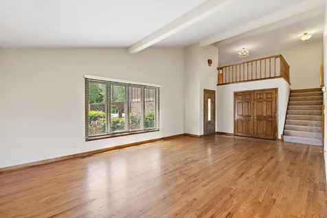 1133 North Thatcher Lane Addison IL 60101