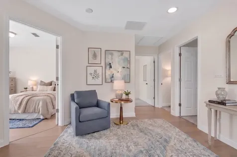 1645 Webster Lane Des Plaines IL 60018
