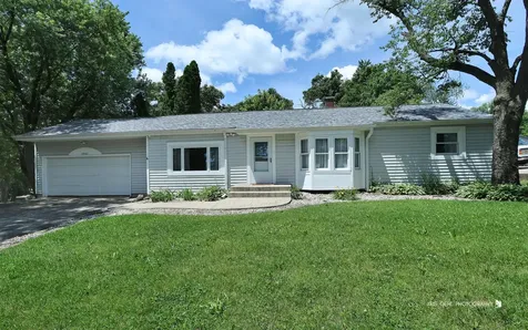 2801 Benjamin Drive Wonder Lake IL 60097