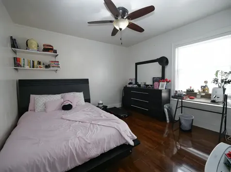 8126 South Chappel Avenue Chicago IL 60617