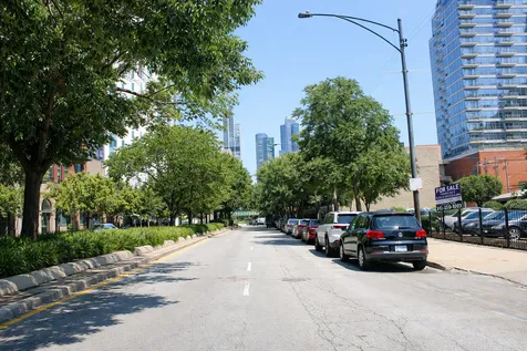1727 South Indiana Avenue Chicago IL 60616