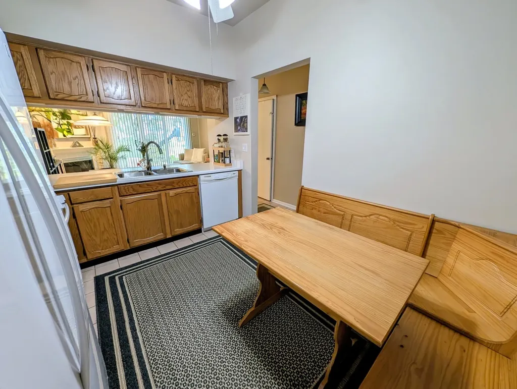 1339 Cranbrook Court Schaumburg IL 60193