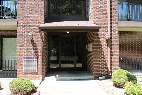 19561 Lake Shore Drive Lynwood IL 60411