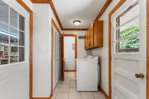3104 Valley Brook Drive Champaign IL 61822
