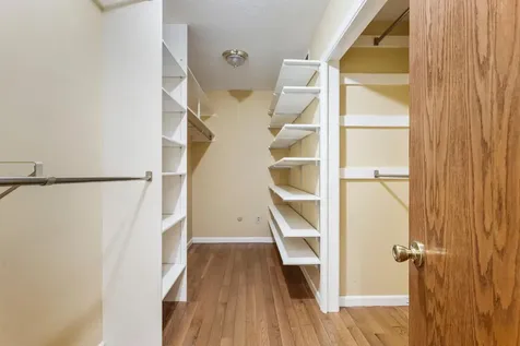 3104 Valley Brook Drive Champaign IL 61822