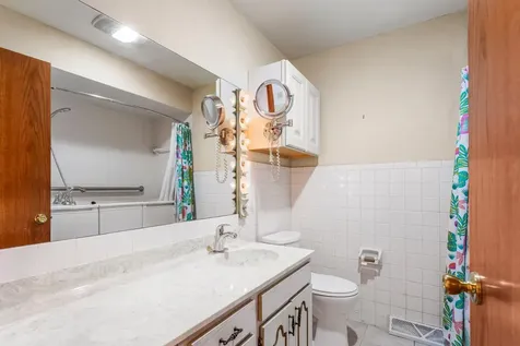 3104 Valley Brook Drive Champaign IL 61822