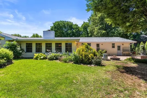 3104 Valley Brook Drive Champaign IL 61822