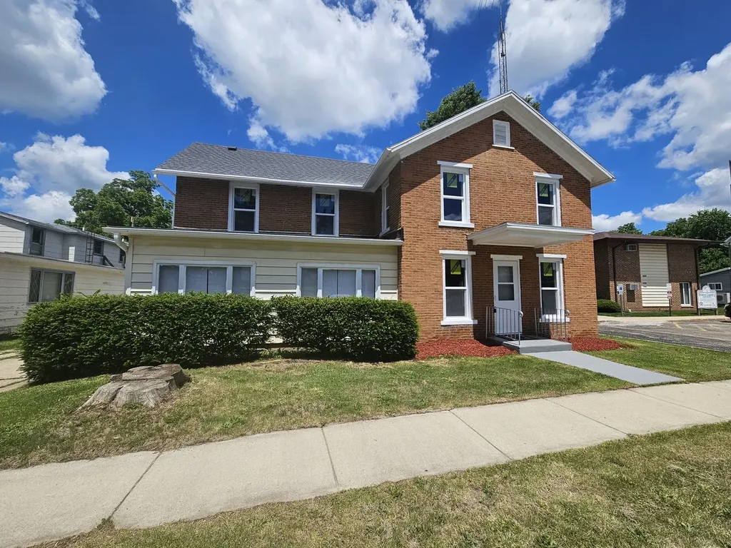 102 East High Street Orangeville IL 61060