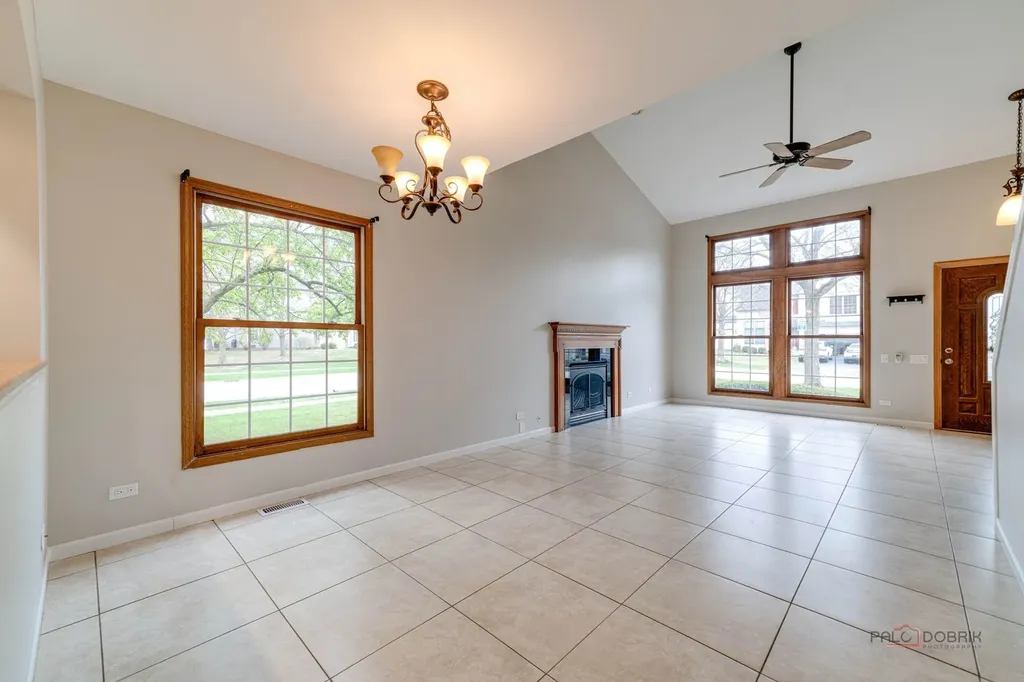 443 Orleans Avenue Naperville IL 60565