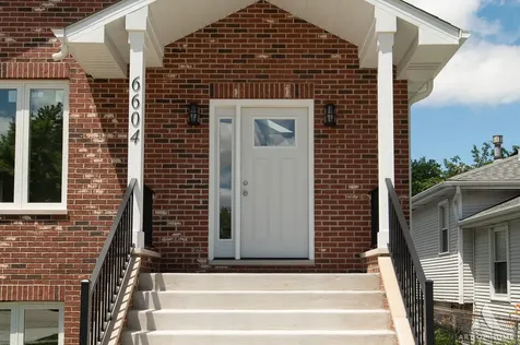 6604 Chester Avenue Hodgkins IL 60525