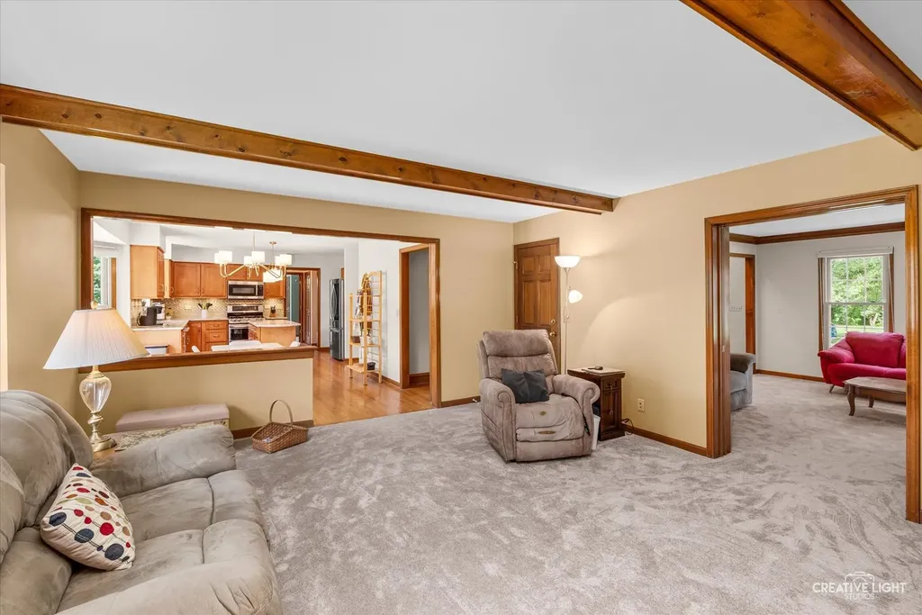 2542 Whiteway Court Aurora IL 60504