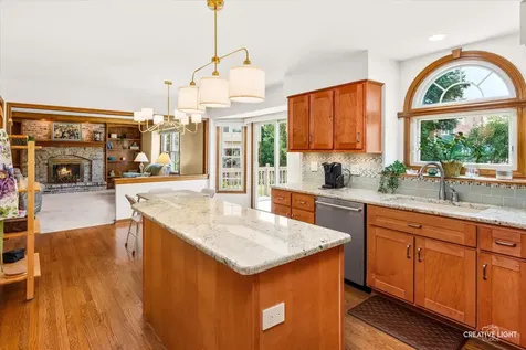 2542 Whiteway Court Aurora IL 60504