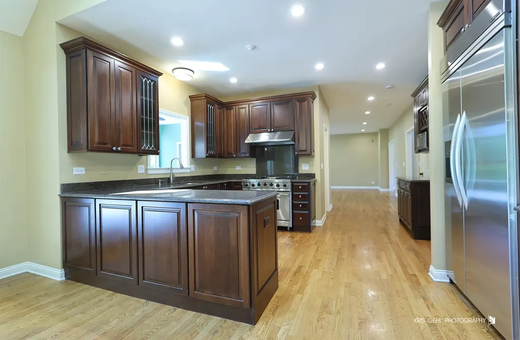 2935 Oxford Court Aurora IL 60502