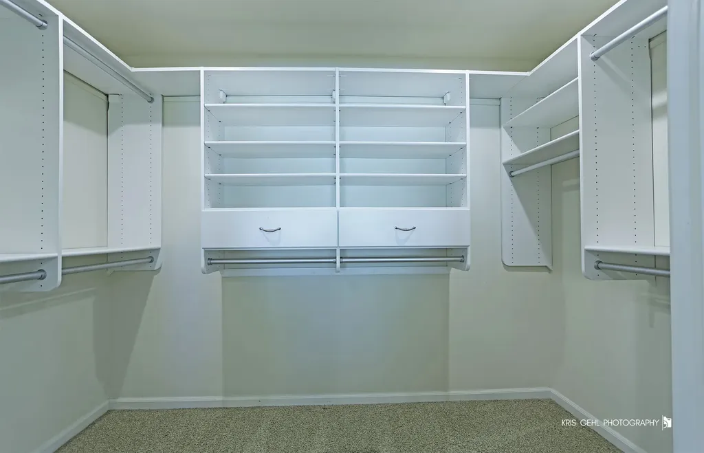 2935 Oxford Court Aurora IL 60502