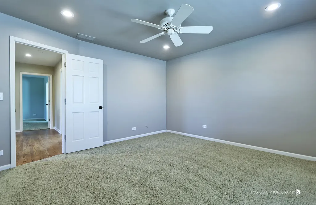 2935 Oxford Court Aurora IL 60502