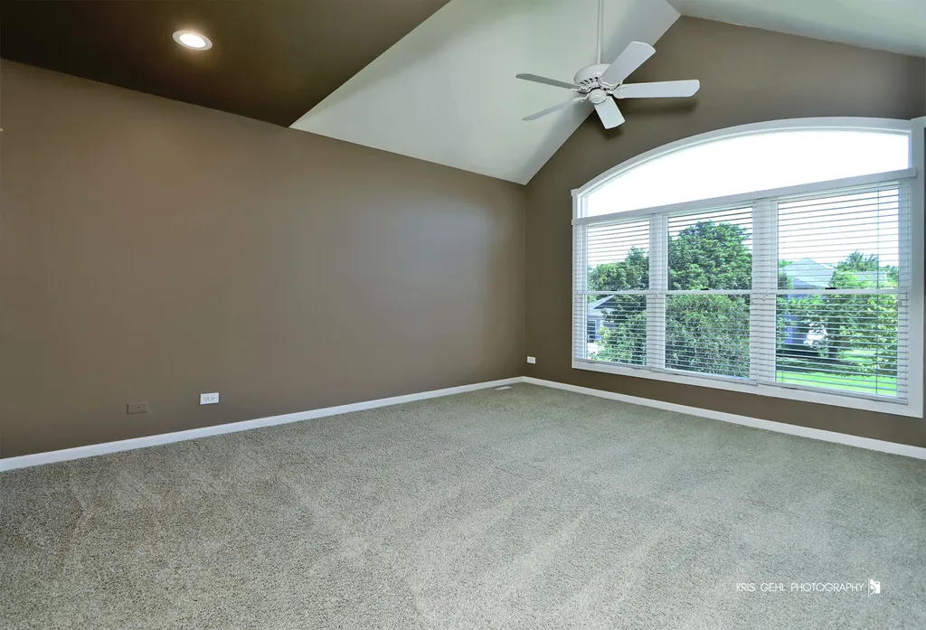 2935 Oxford Court Aurora IL 60502