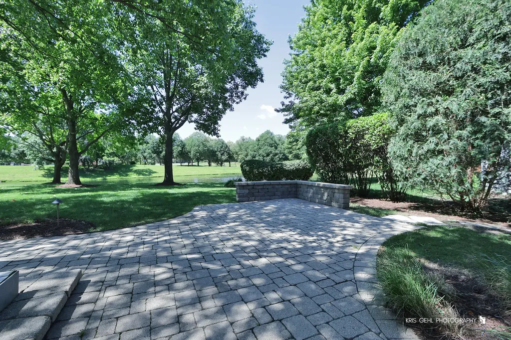 2935 Oxford Court Aurora IL 60502