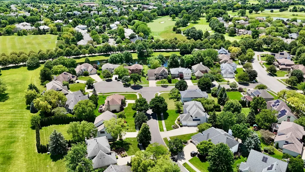 2935 Oxford Court Aurora IL 60502