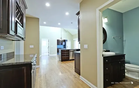 2935 Oxford Court Aurora IL 60502