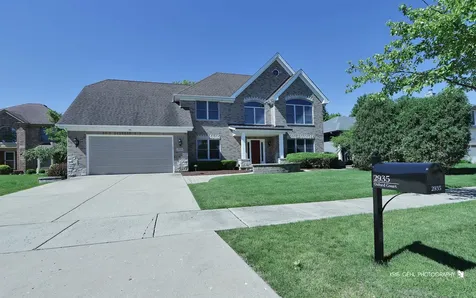 2935 Oxford Court Aurora IL 60502