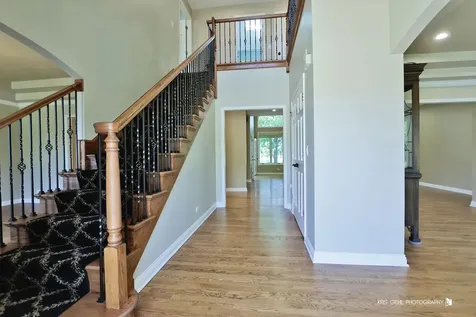2935 Oxford Court Aurora IL 60502