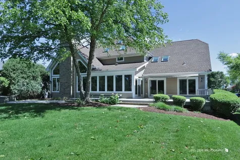 2935 Oxford Court Aurora IL 60502