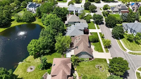 2935 Oxford Court Aurora IL 60502