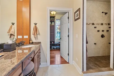4220 Northgate Drive Spring Grove IL 60081