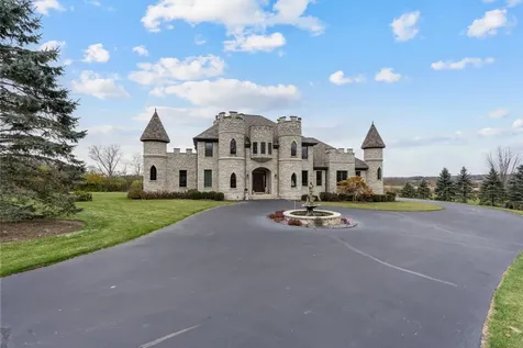 4220 Northgate Drive Spring Grove IL 60081