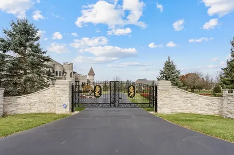 4220 Northgate Drive Spring Grove IL 60081
