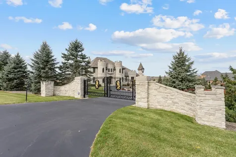 4220 Northgate Drive Spring Grove IL 60081
