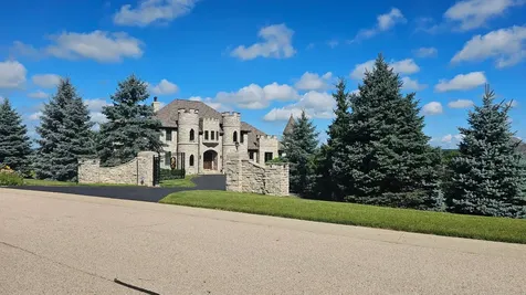 4220 Northgate Drive Spring Grove IL 60081