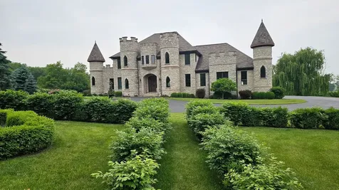 4220 Northgate Drive Spring Grove IL 60081