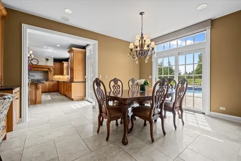 1690 Tallgrass Lane Lake Forest IL 60045