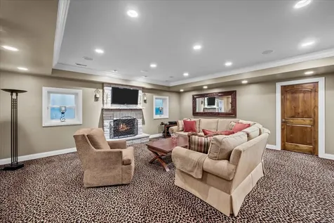 1690 Tallgrass Lane Lake Forest IL 60045